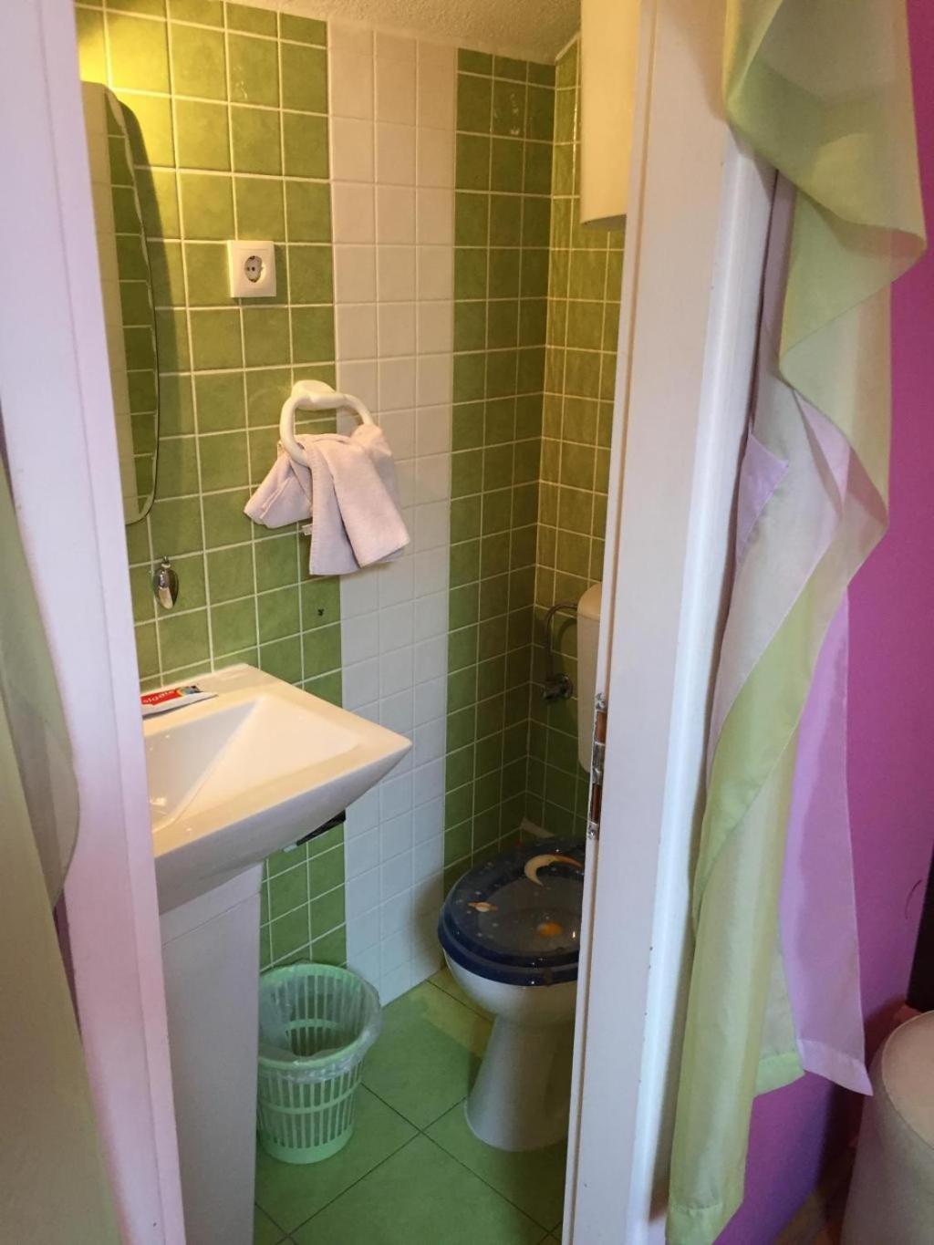 Apartments Elena สปลิท ภายนอก รูปภาพ
