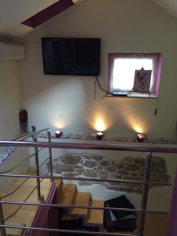 Apartments Elena สปลิท ภายนอก รูปภาพ